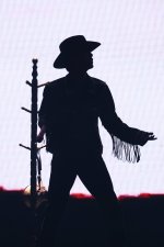 weverse_3-313583359.jpg