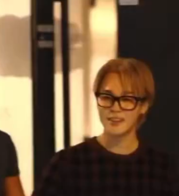 The Cutest Car Moment Ever Between Jimin of BTS and ARMY 🫶✨